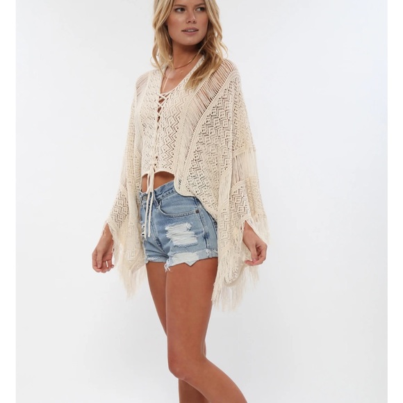 goddis Tops - Goddis Boho Crochet Fringe Crop Top - Cream
